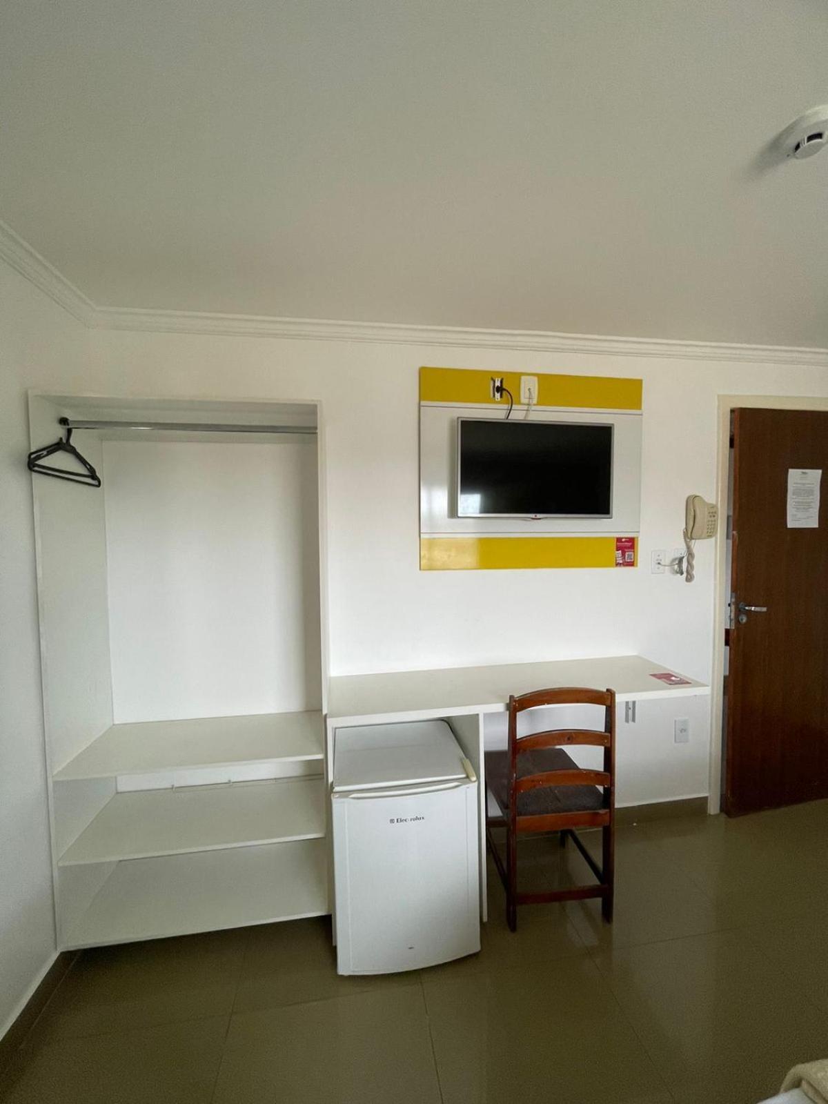 Hotel Bastos Euclides da Cunha Bagian luar foto